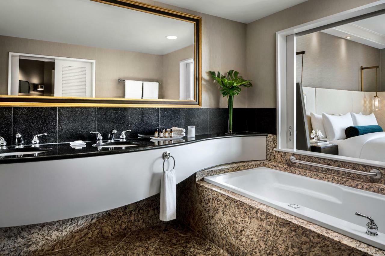 Fairmont Gold At Fairmont Vancouver Airport リッチモンド エクステリア 写真